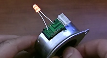 hand cranked LED flashlight